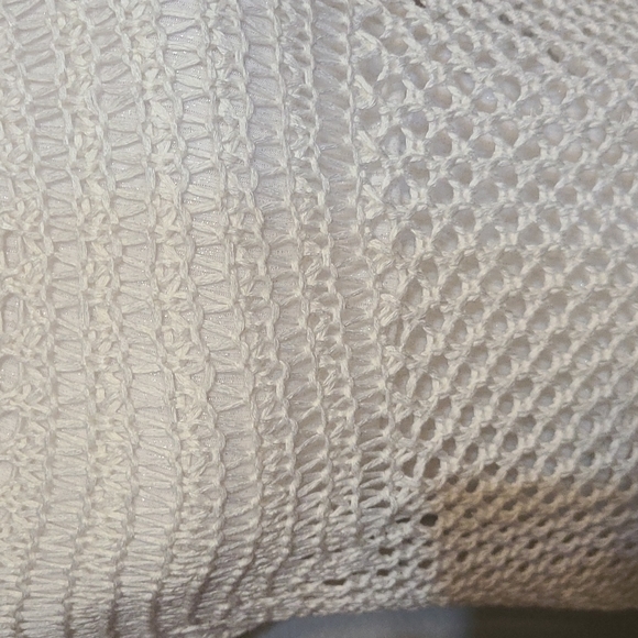 Crocheted loose knit top, sz M, converse - Picture 2 of 6